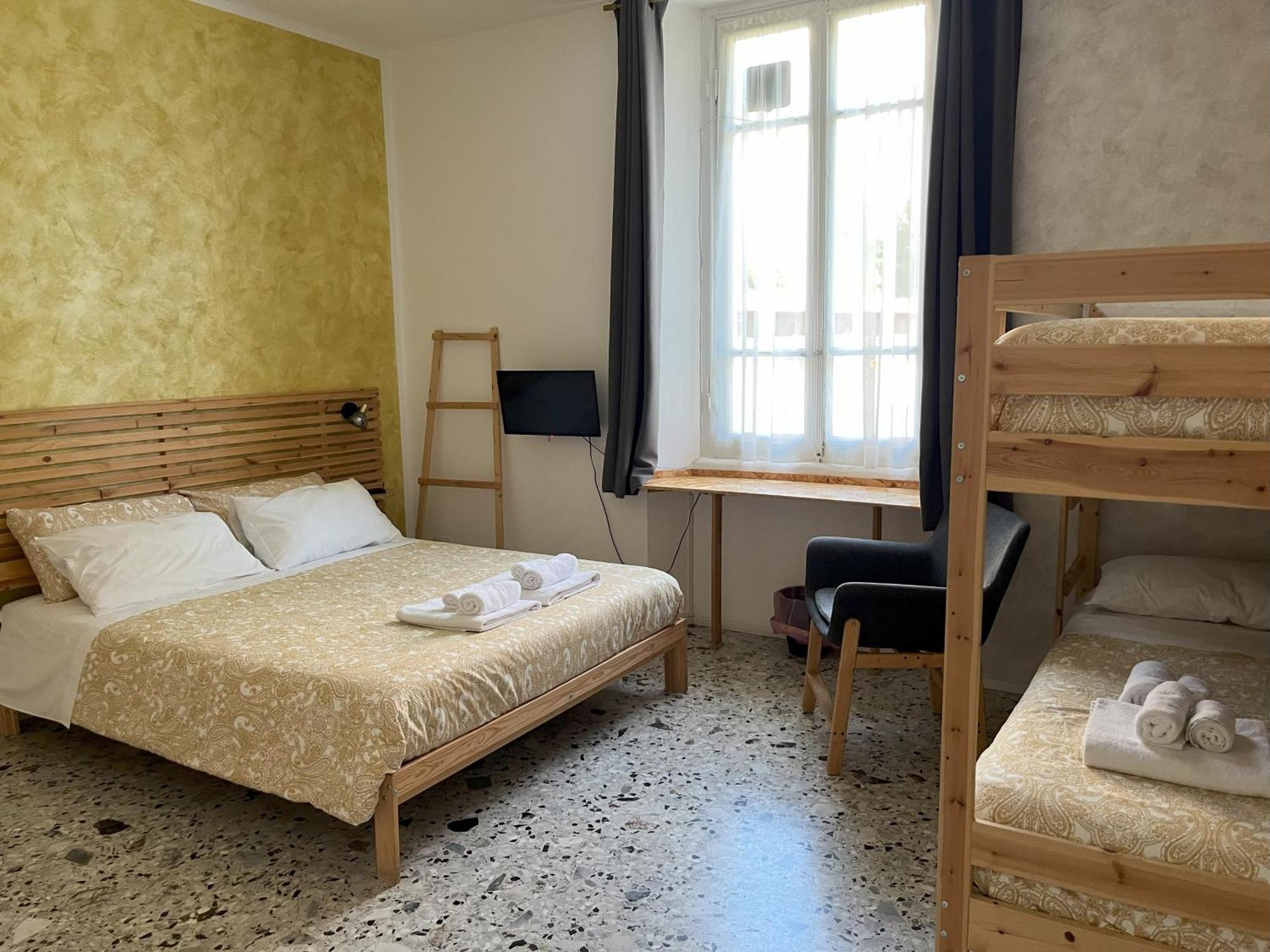 B&B Red House Garlate Экстерьер фото